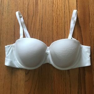 Victoria’s Secret underwire / white - 38B